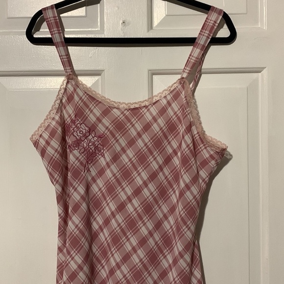 Rose and white plaid slip with lace trim - Picture 2 of 9